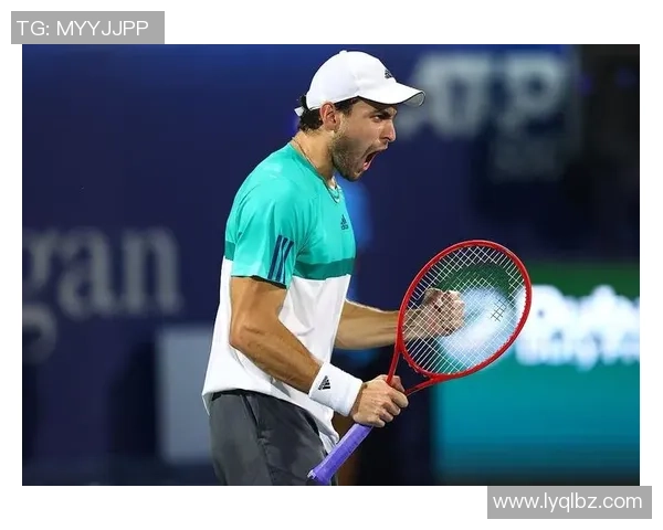 足球界最爆冷门球星排行榜：从黑马到惊艳逆袭的传奇故事